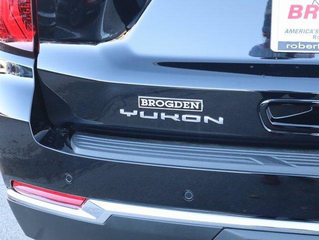 New 2025 GMC Yukon Elevation image 7