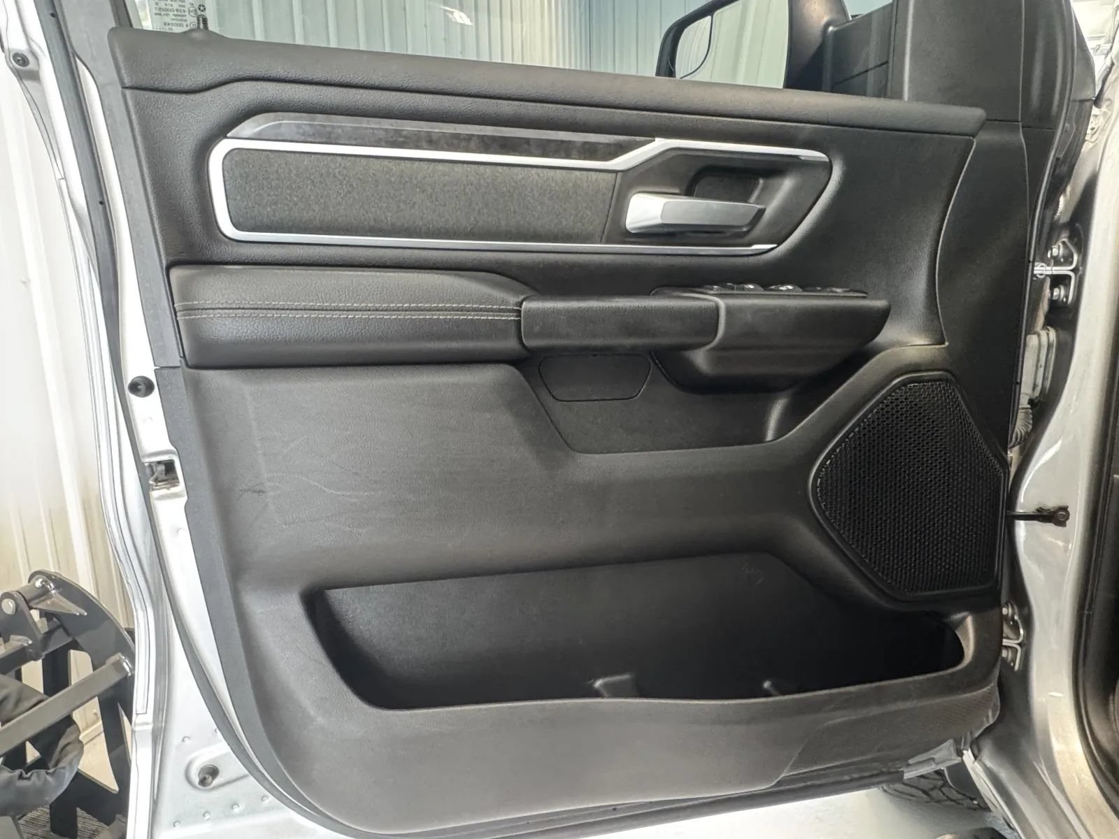 Used 2022 RAM 1500 Big Horn AWD/4WD image 7