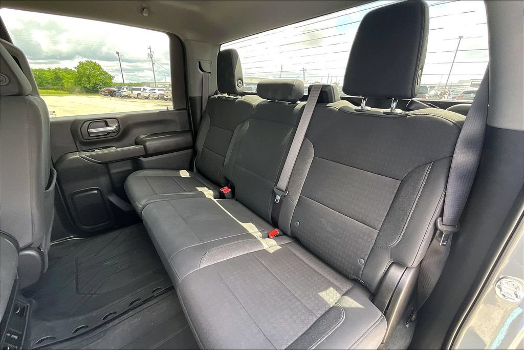 Used 2024 Chevrolet Silverado 2500 Custom w/ Custom Value Package AWD/4WD image 19