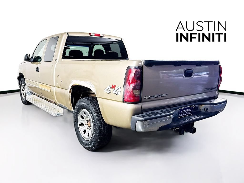Used 2005 Chevrolet Silverado 1500 LS AWD/4WD image 5