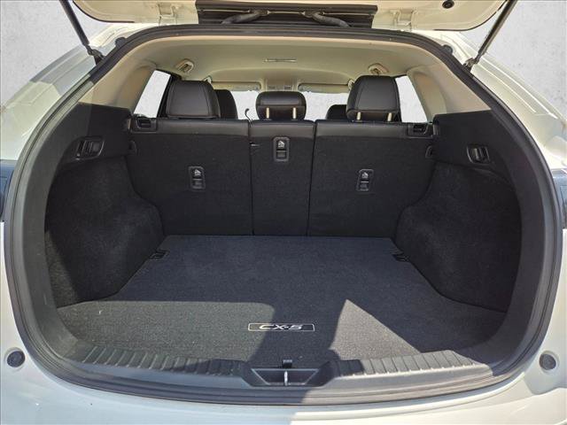 Used 2020 MAZDA CX-5 Touring FWD image 6