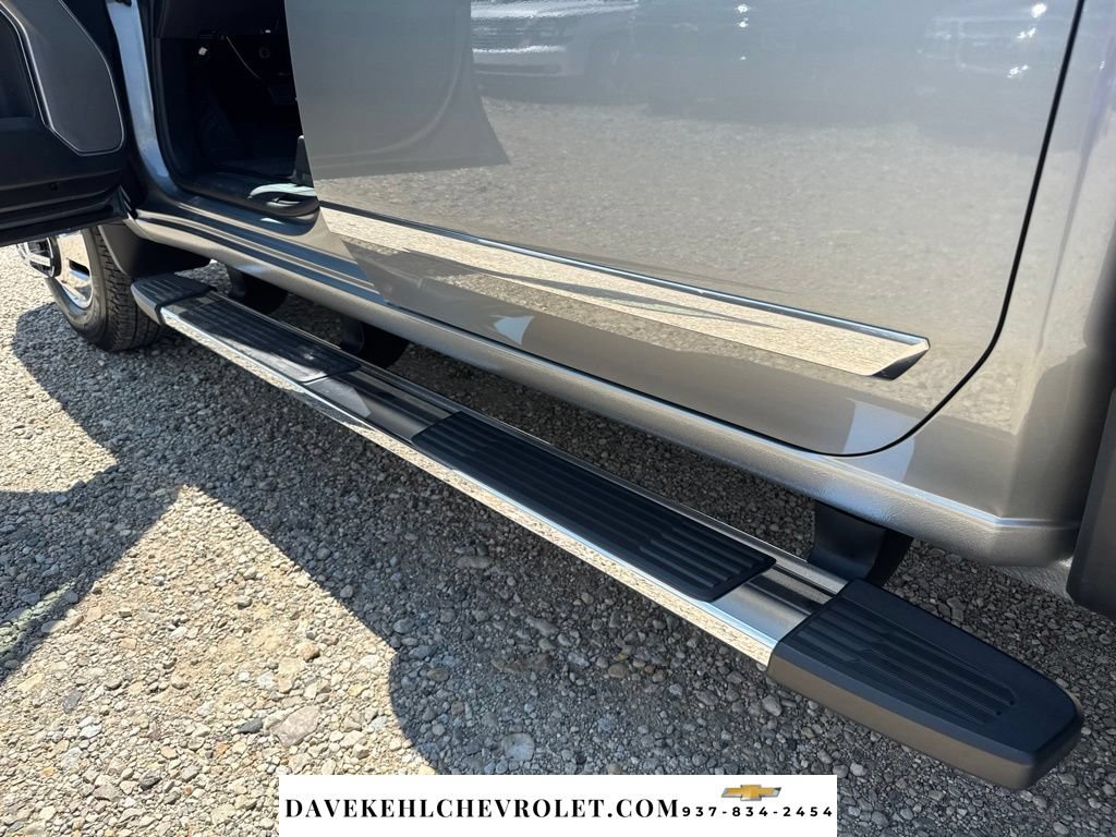 Used 2025 Chevrolet Silverado 3500 High Country w/ High Country Premium Package AWD/4WD image 37