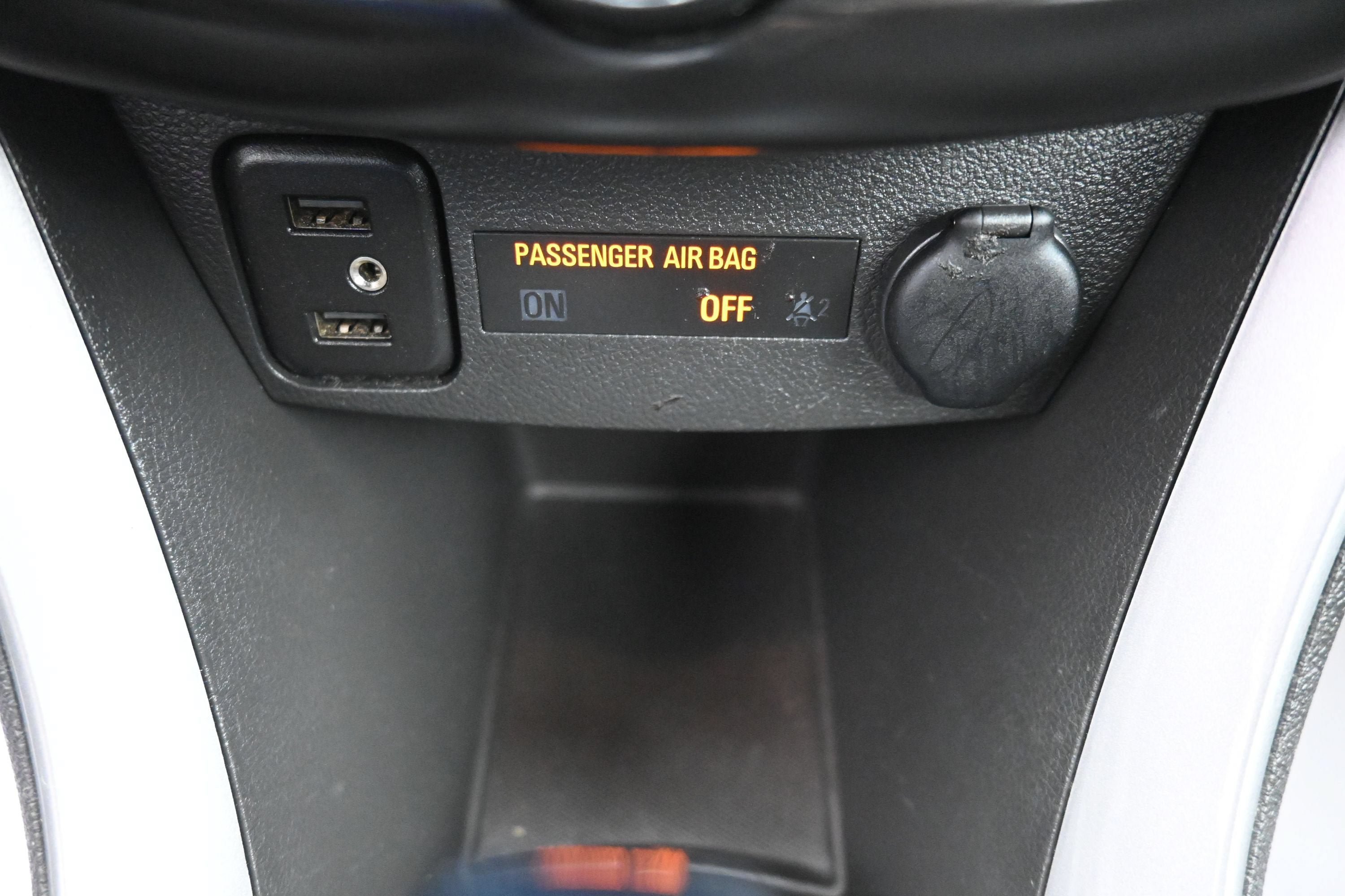 Used 2020 Chevrolet Trax LS FWD image 19