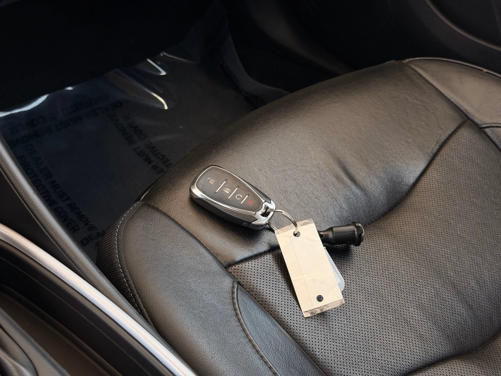 Used 2017 Chevrolet Volt LT w/ Comfort Package FWD image 37