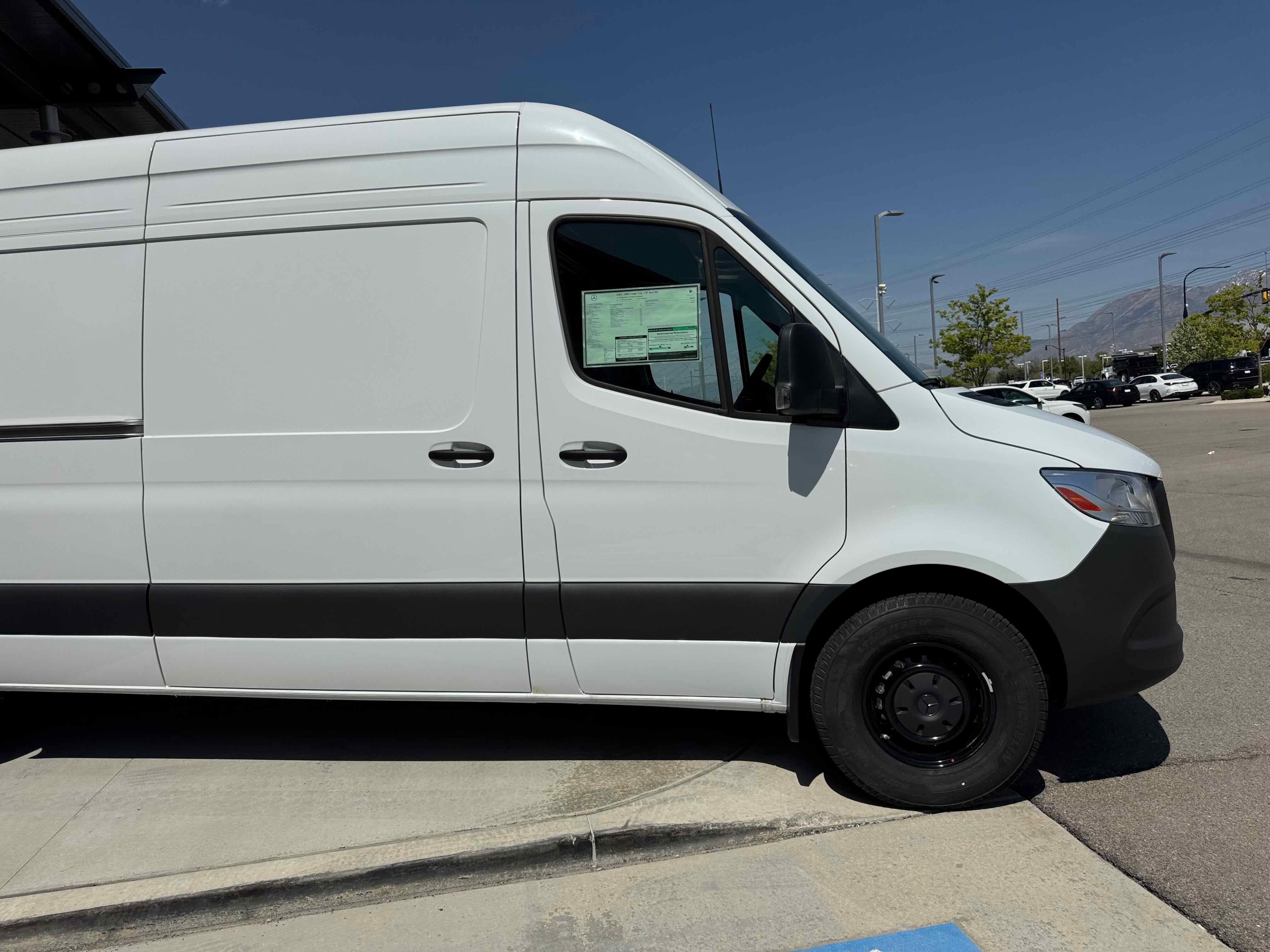New 2025 Mercedes-Benz Sprinter 2500 image 11