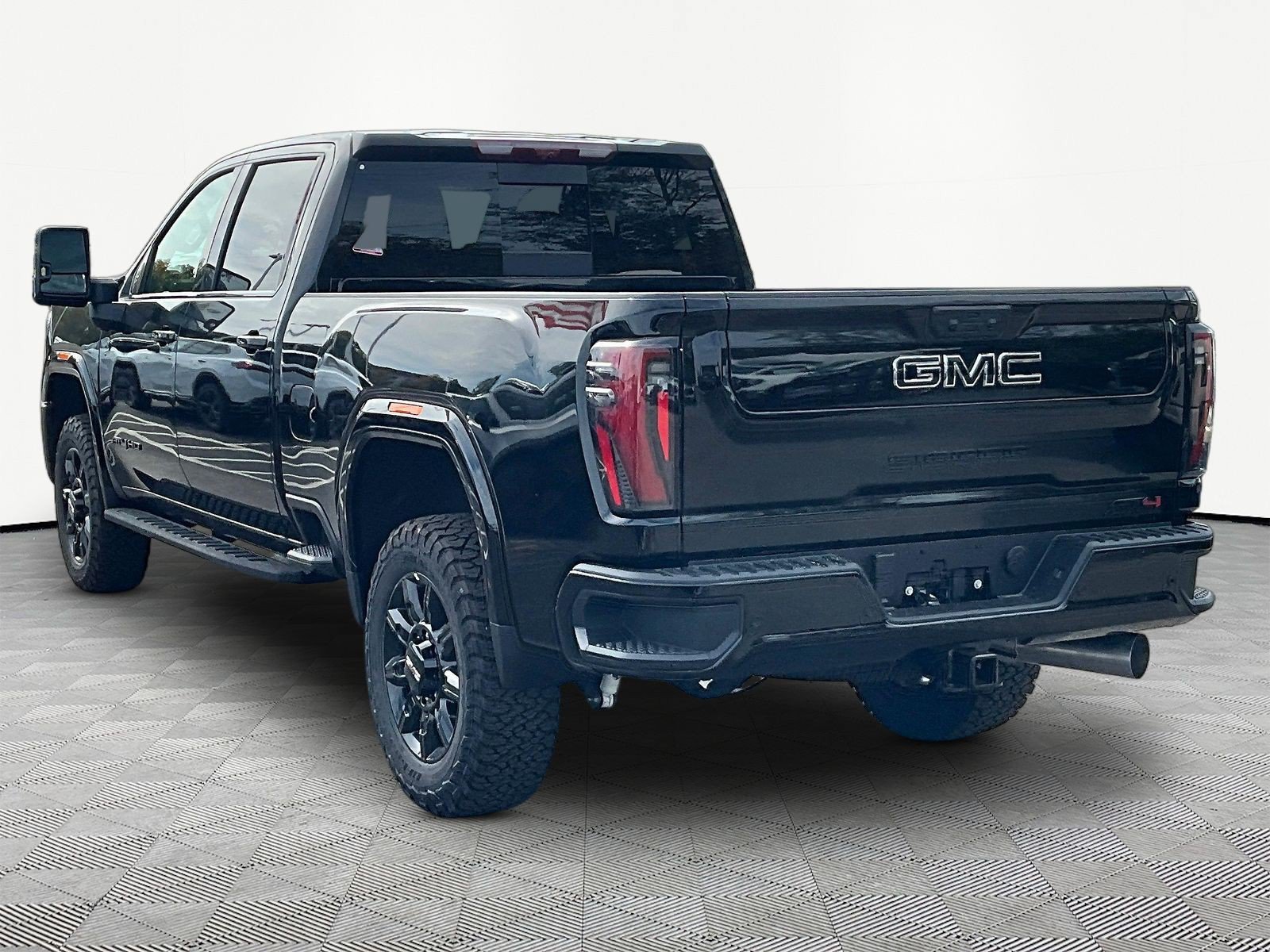 New 2026 GMC Sierra 2500 AT4 w/ AT4 Premium Plus Package AWD/4WD image 4