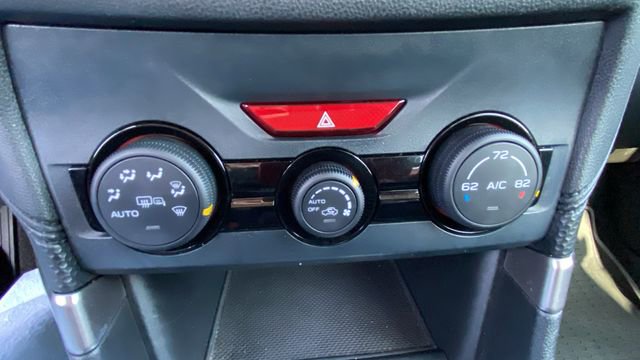 Used 2022 Subaru Forester Premium image 28