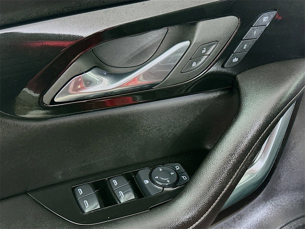 Used 2025 Chevrolet Blazer Premier w/ Driver Confidence II Package image 21