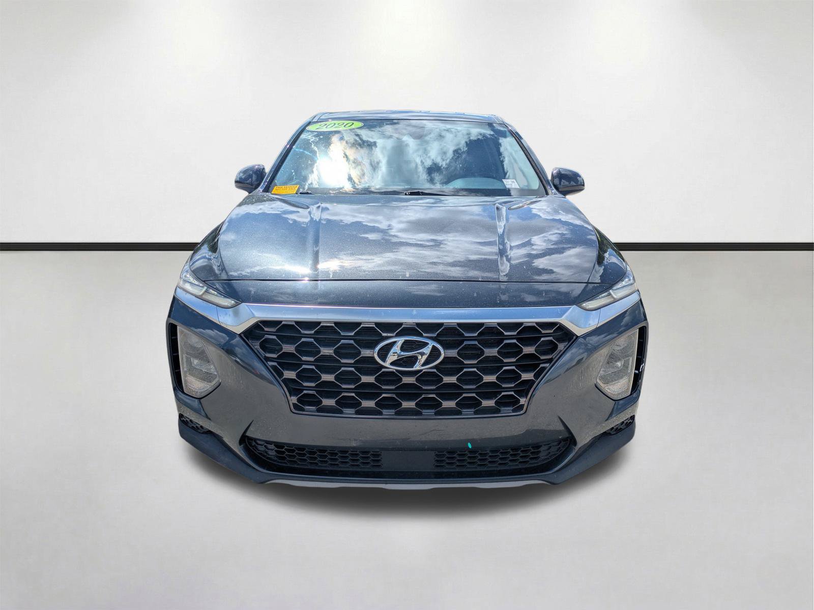 Used 2020 Hyundai Santa Fe SE FWD image 3