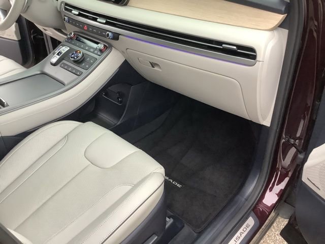 Used 2024 Hyundai Palisade Limited AWD/4WD image 21