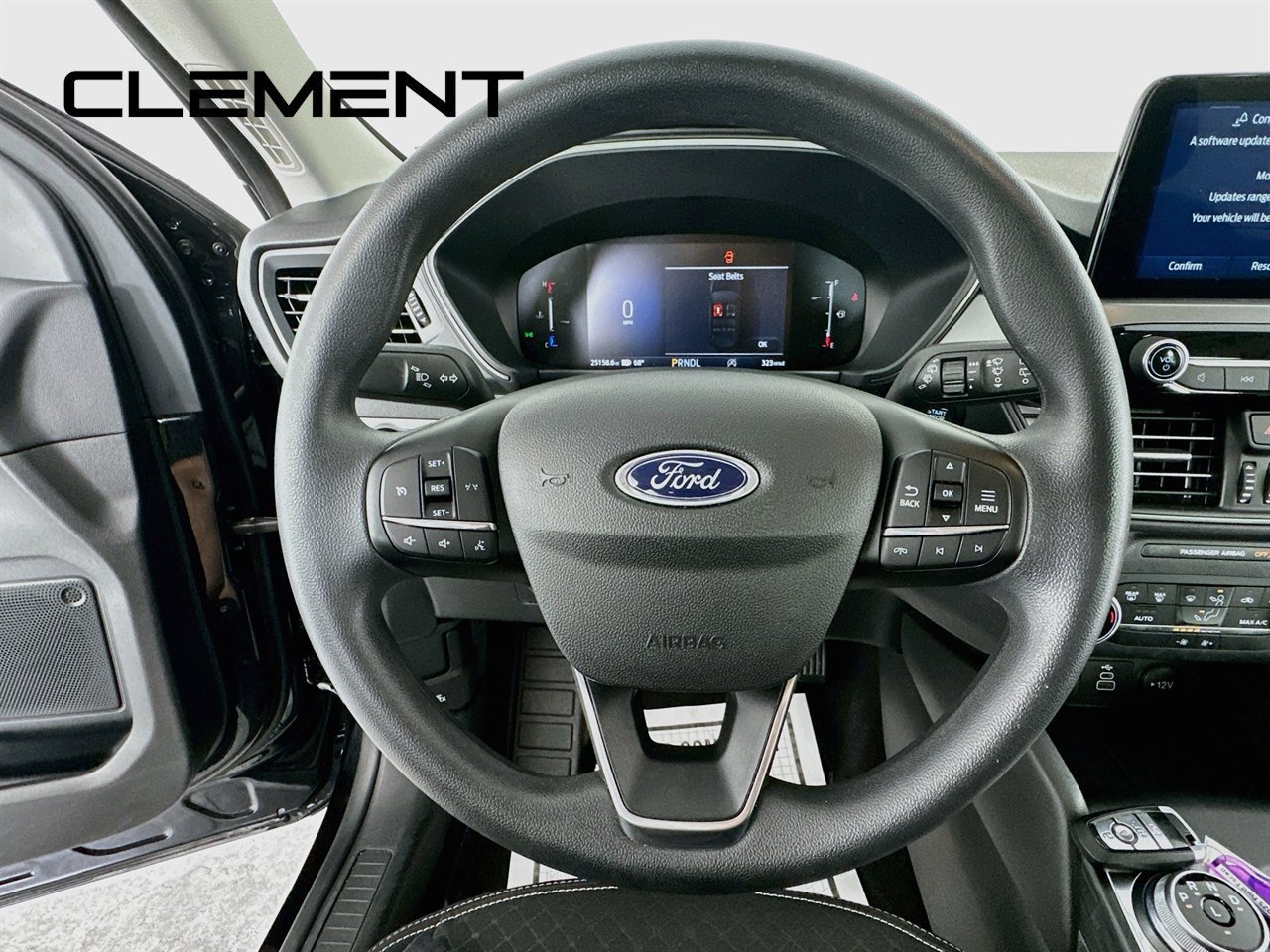 Used 2025 Ford Escape Active AWD/4WD image 15