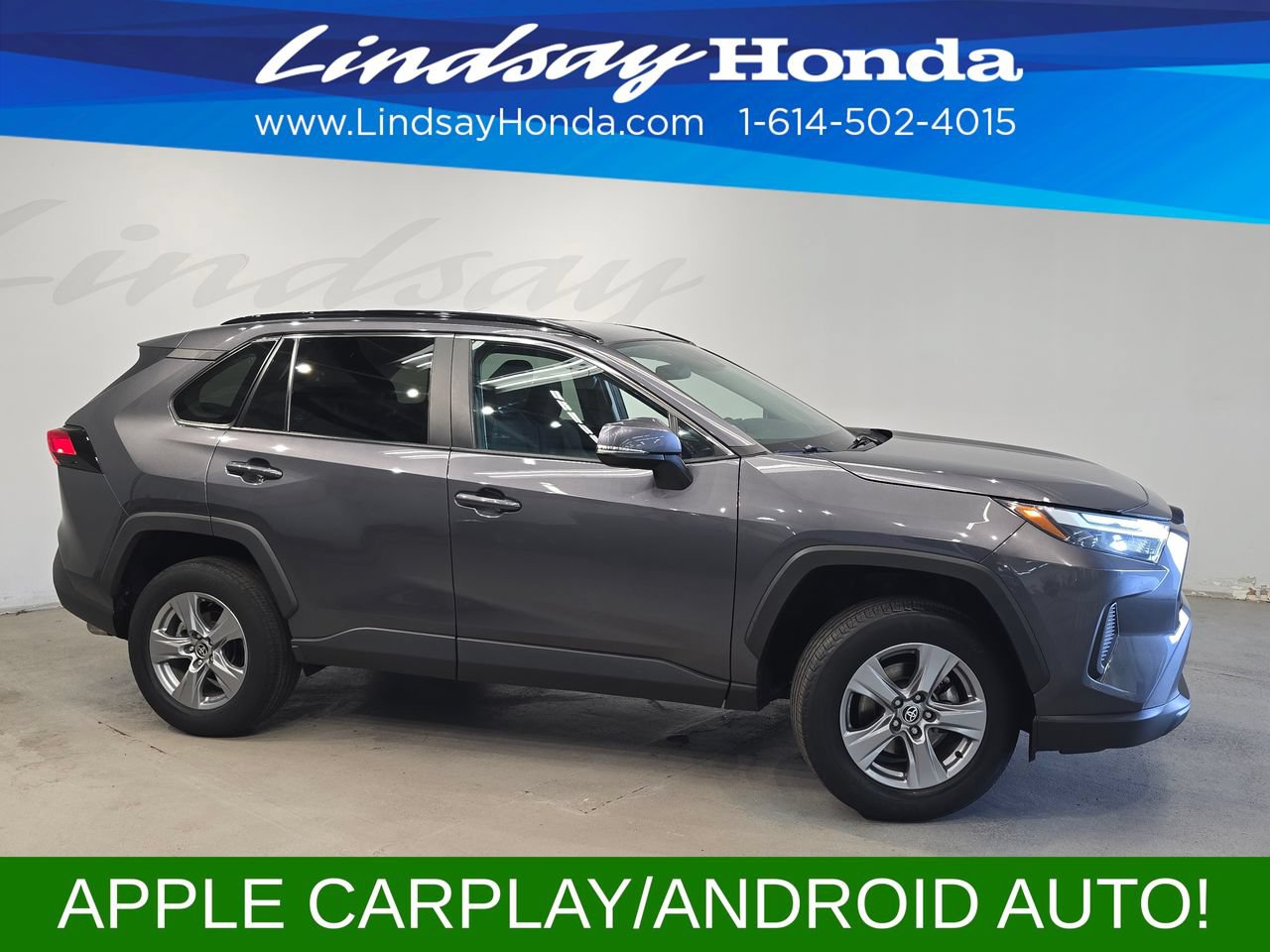 Used 2023 Toyota RAV4 XLE AWD/4WD image 3