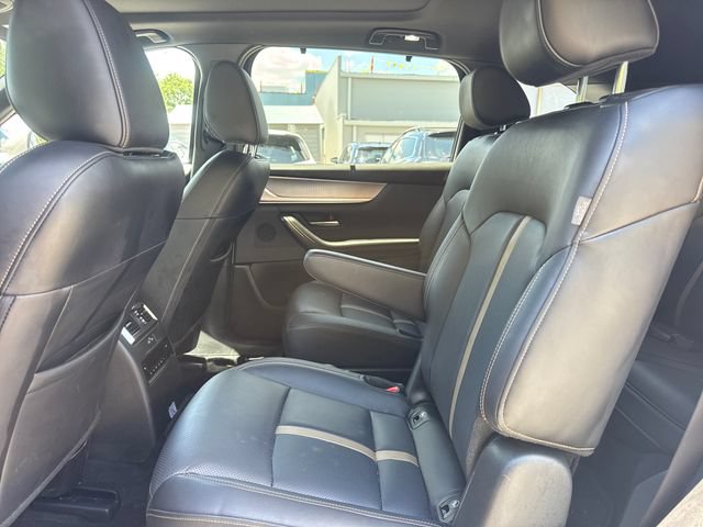 Used 2025 MAZDA CX-90 Plug-In Hybrid w/ Premium Plus AWD/4WD image 11