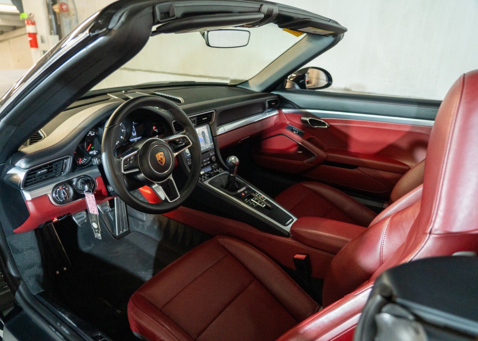 Certified 2018 Porsche 911 GT2 RS image 4