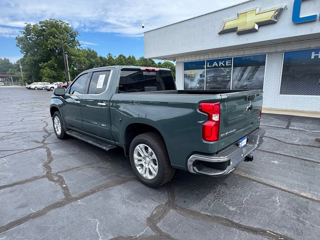 Certified 2025 Chevrolet Silverado 1500 LTZ AWD/4WD image 3