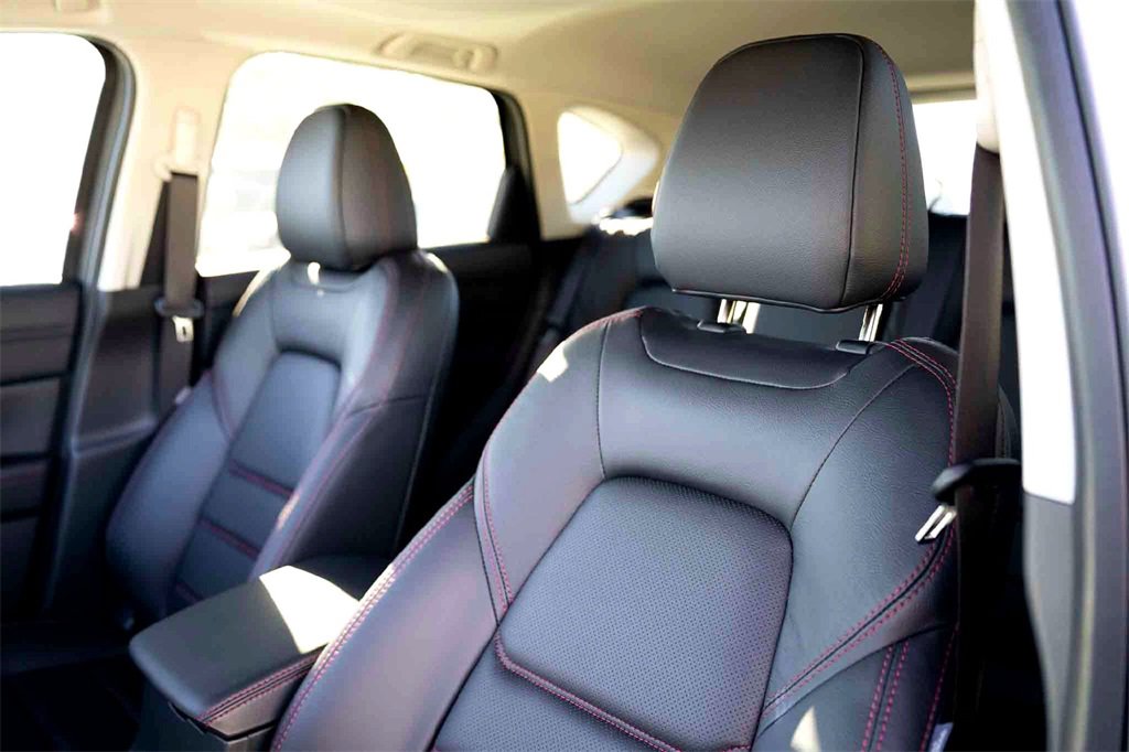 New 2025 MAZDA CX-5 Carbon Edition image 9