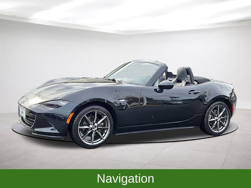 Used 2017 MAZDA MX-5 Miata Grand Touring image 5