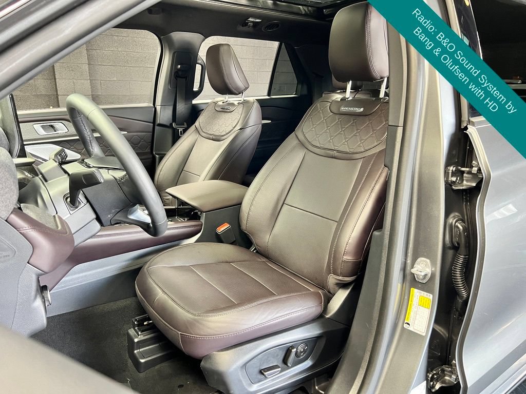 Used 2026 Ford Explorer Platinum w/ LUX Leather Package AWD/4WD image 7