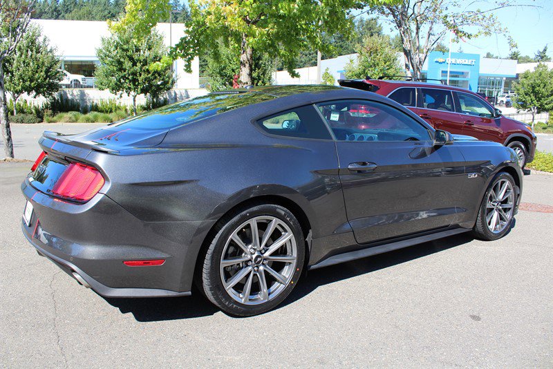 Used 2016 Ford Mustang GT Premium w/ Equipment Group 401A image 5