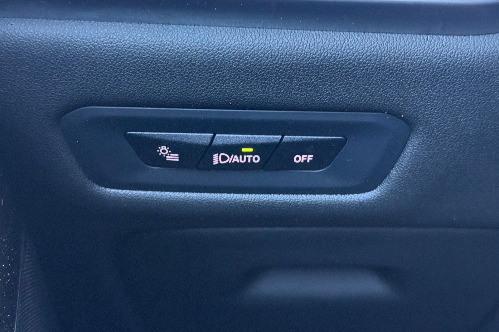 Certified 2024 BMW X5 xDrive40i w/ M Sport Package image 37