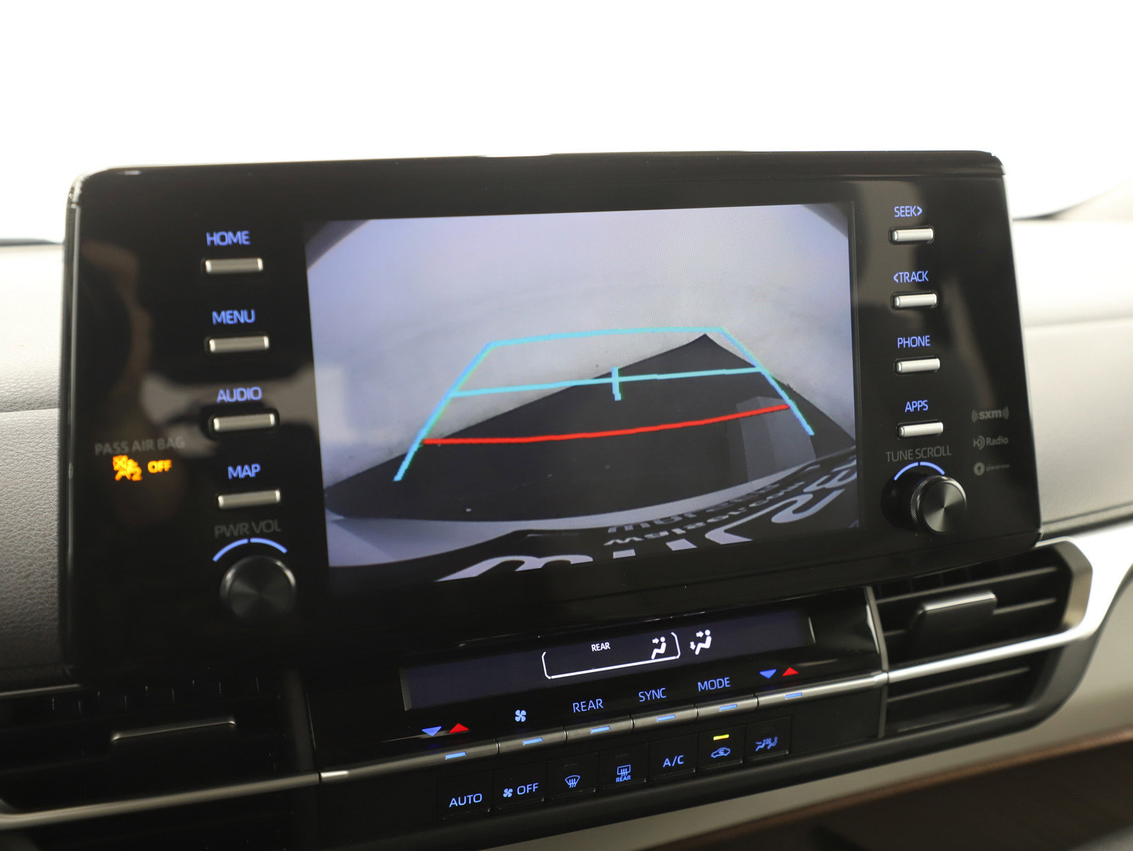 Used 2022 Toyota Sienna LE FWD image 29