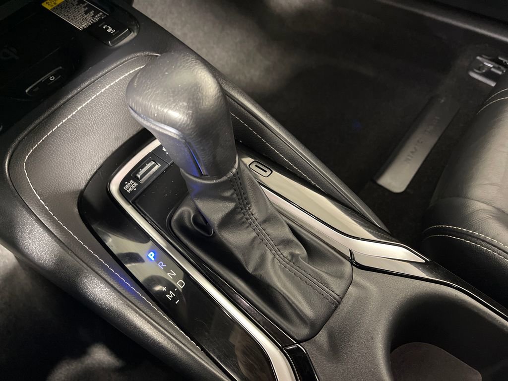 Used 2025 Toyota Corolla XSE FWD image 22