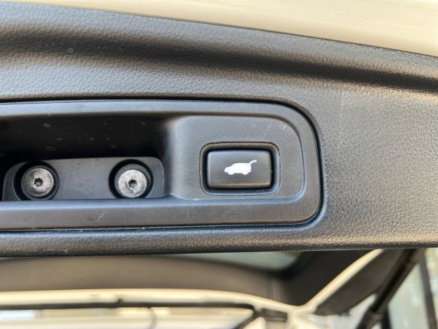 Used 2021 Honda Pilot Black Edition image 12