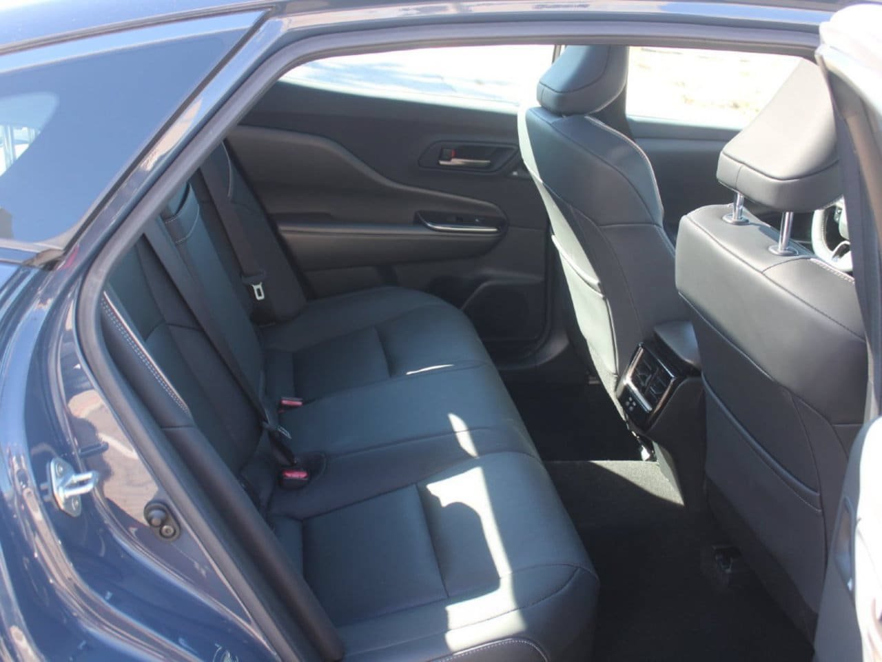 Used 2026 Toyota Crown AWD/4WD image 12