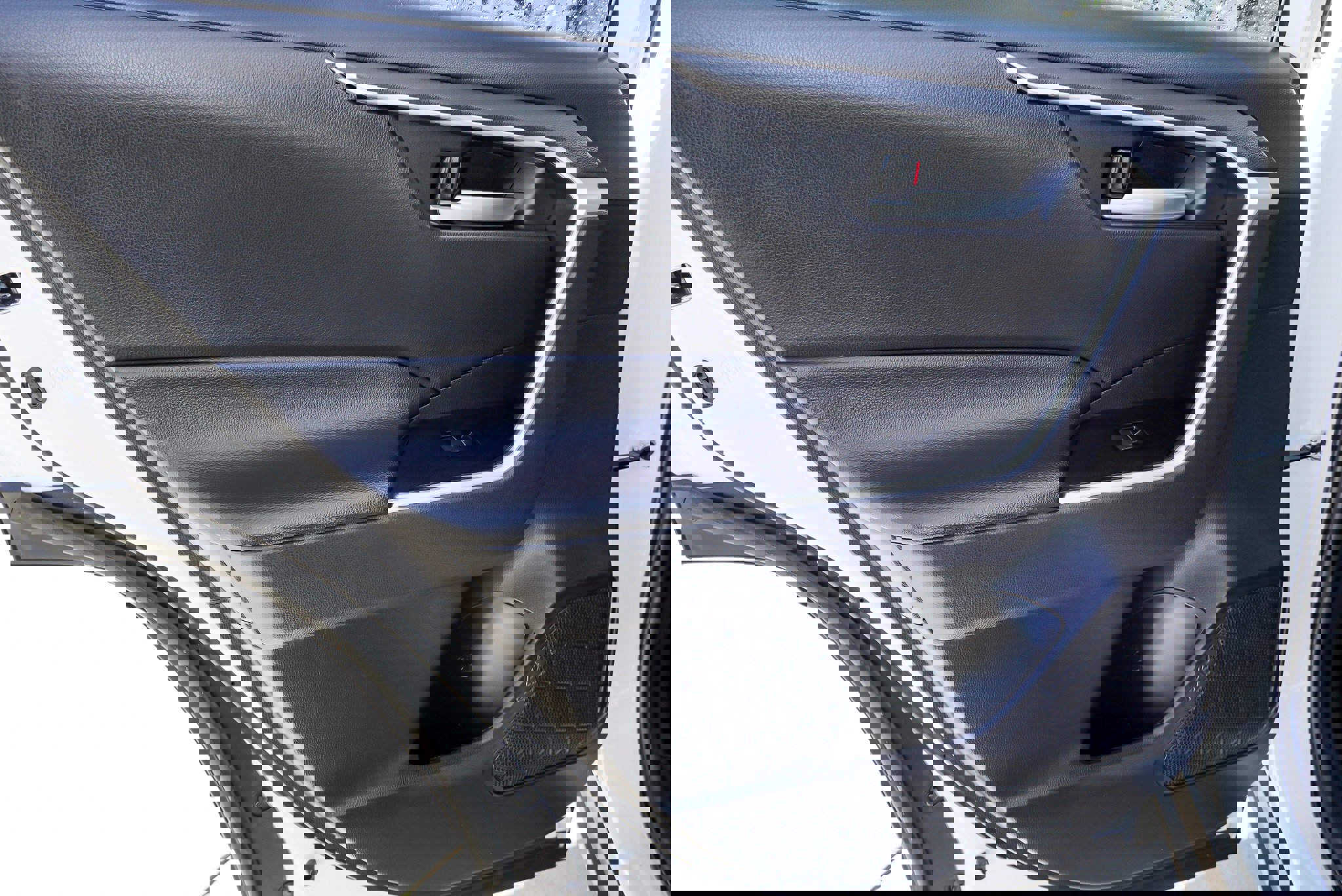 Certified 2025 Toyota RAV4 XLE image 22