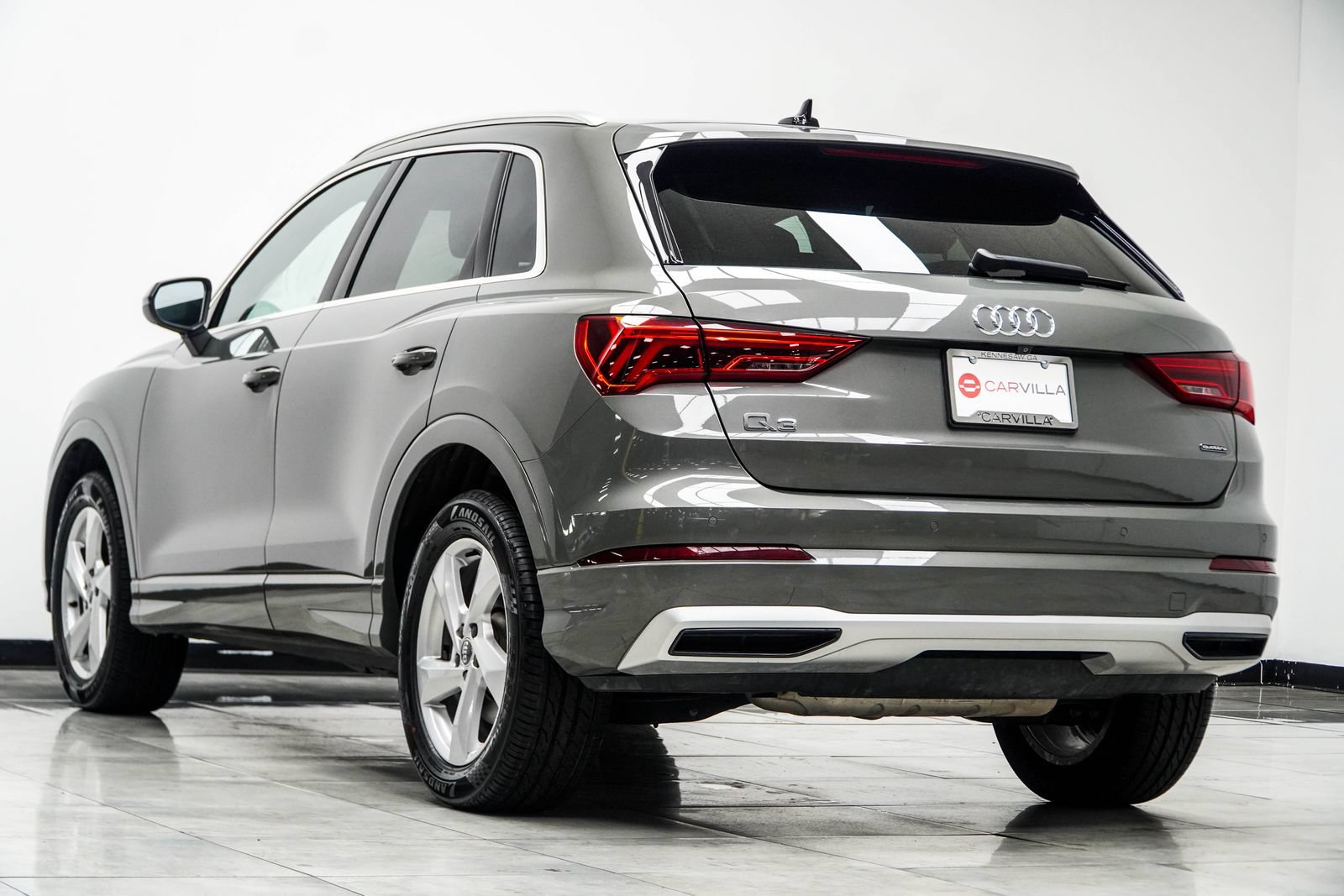Used 2019 Audi Q3 2.0T Premium w/ Convenience Package AWD/4WD image 11