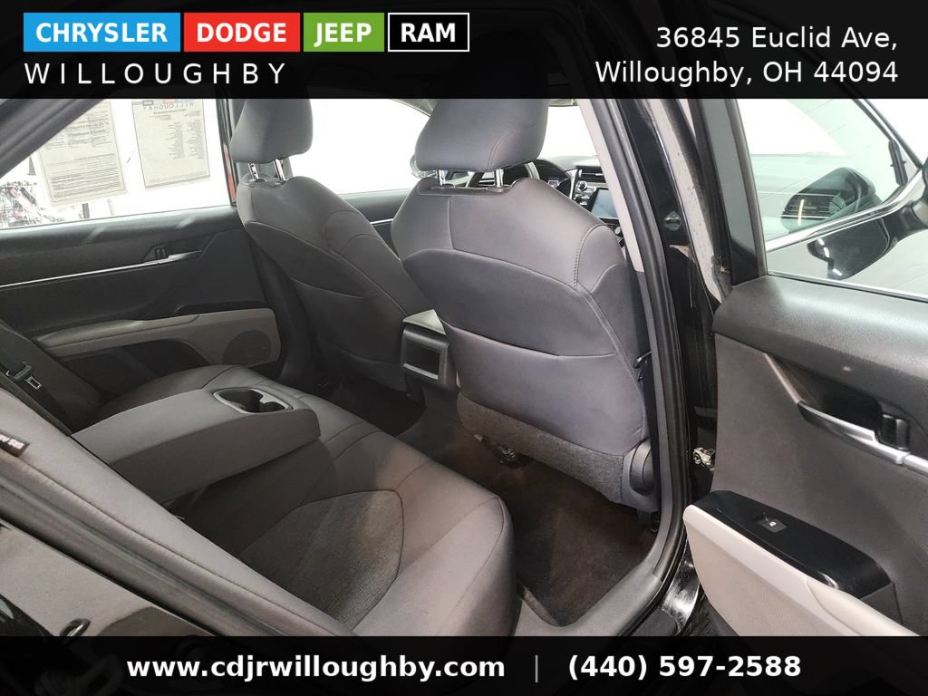 Used 2019 Toyota Camry LE FWD image 31