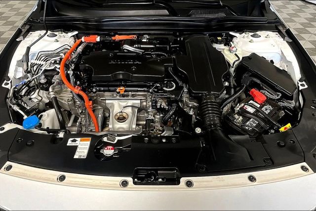 Used 2022 Honda Accord Touring image 9