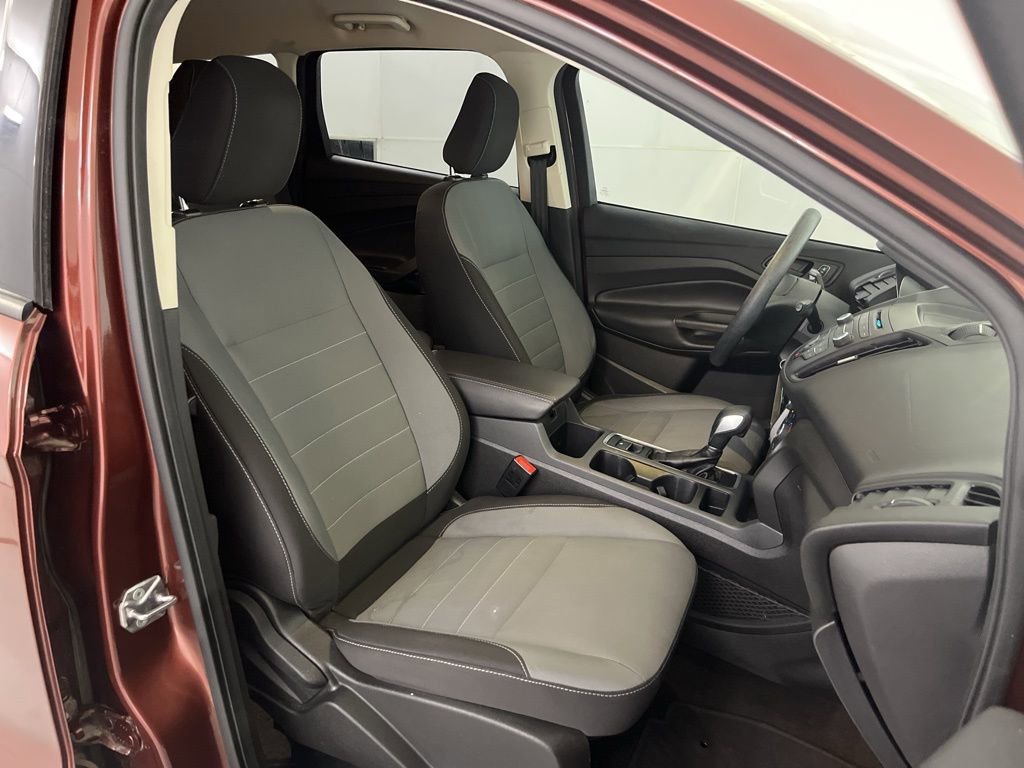 Used 2018 Ford Escape S image 21