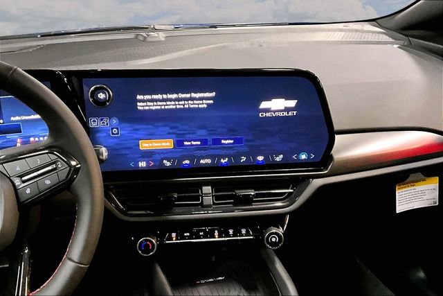 Used 2026 Chevrolet Equinox EV RS image 6