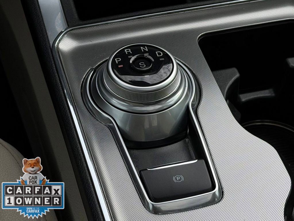 Used 2024 Ford Edge Titanium AWD/4WD image 18