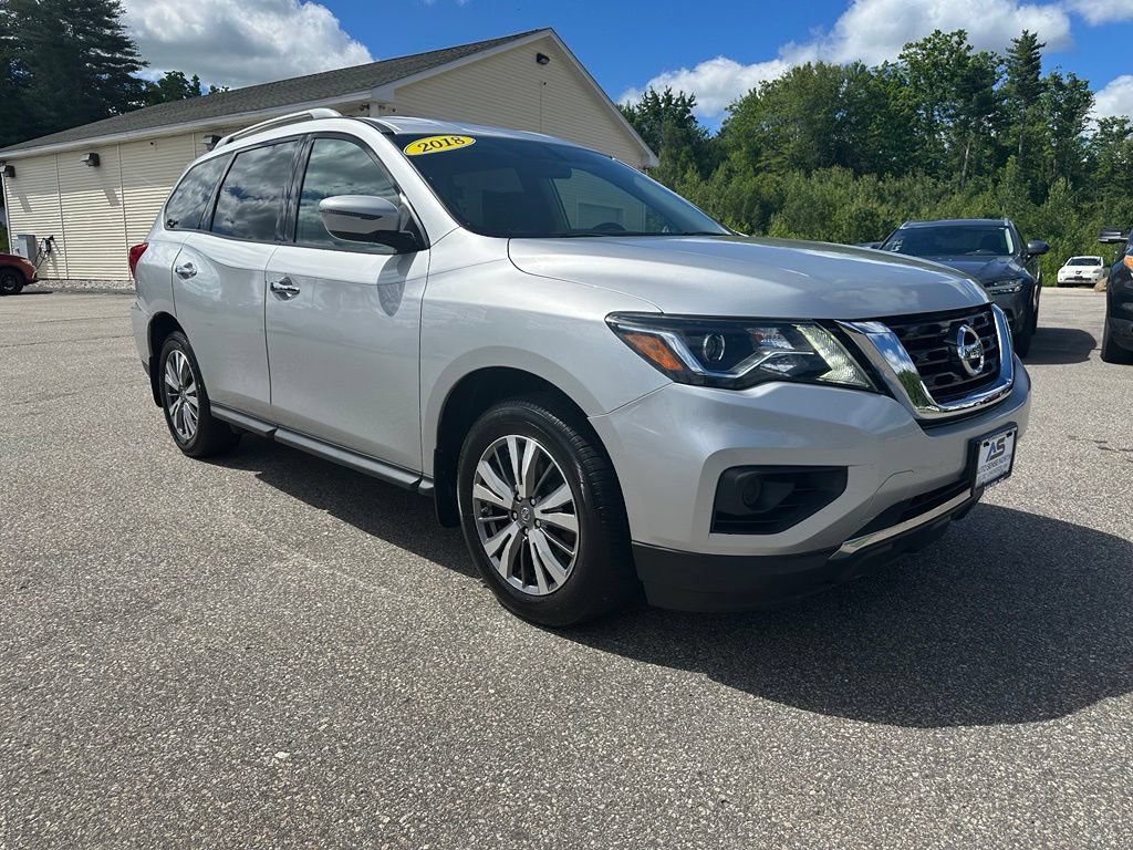 Used 2018 Nissan Pathfinder S AWD/4WD image 6