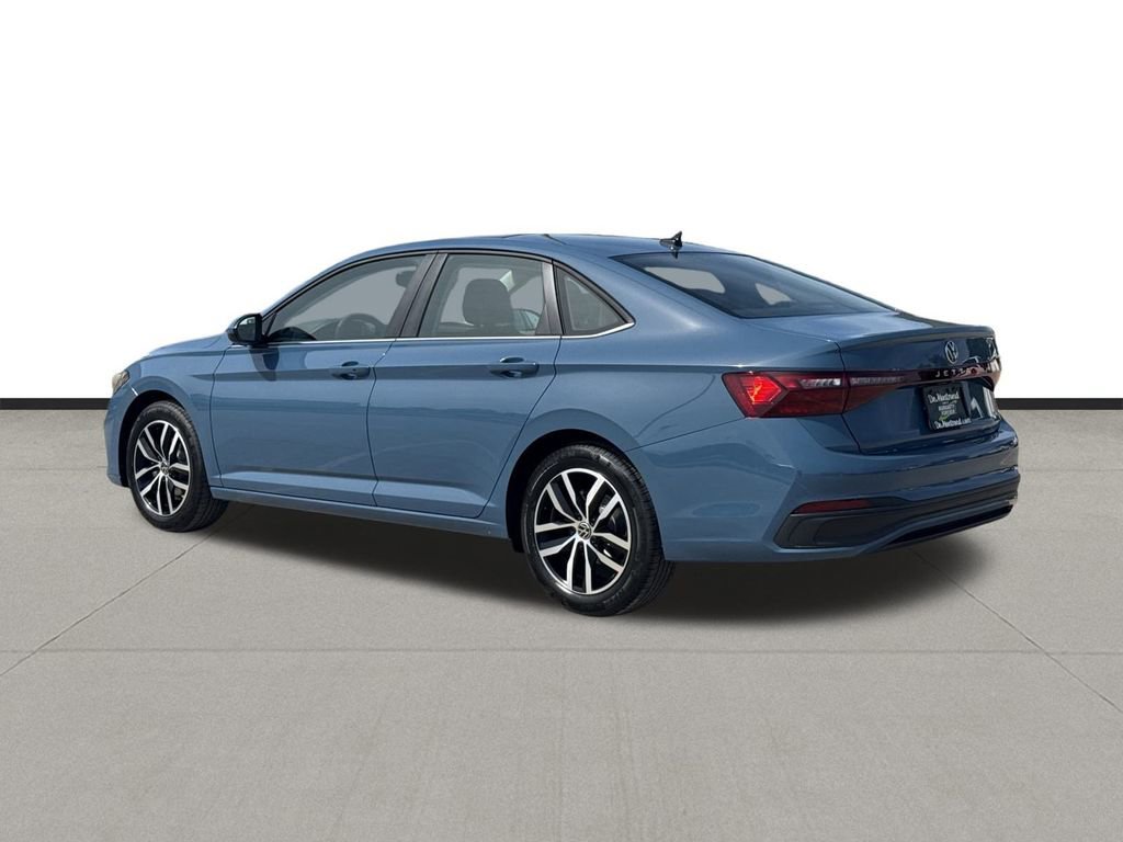 New 2026 Volkswagen Jetta SE image 7