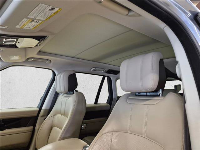Used 2019 Land Rover Range Rover HSE AWD/4WD image 17