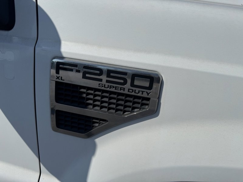 Used 2008 Ford F250 XL RWD image 22