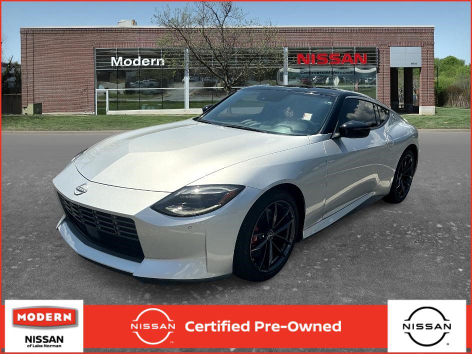 Certified 2024 Nissan Z Performance w/ Floor Mat Package