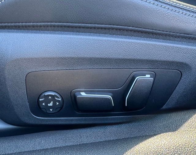 Certified 2025 BMW 430i xDrive Coupe w/ Premium Package image 11