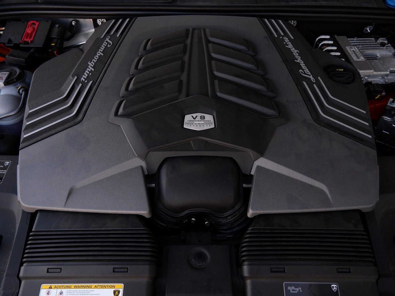 Used 2024 Lamborghini Urus S image 10