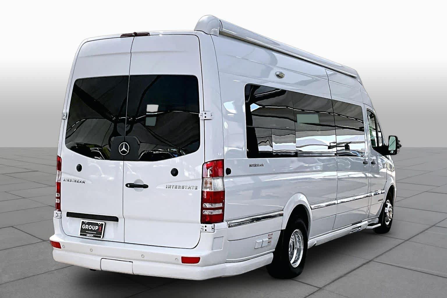 Used 2017 Mercedes-Benz Sprinter 3500 image 13