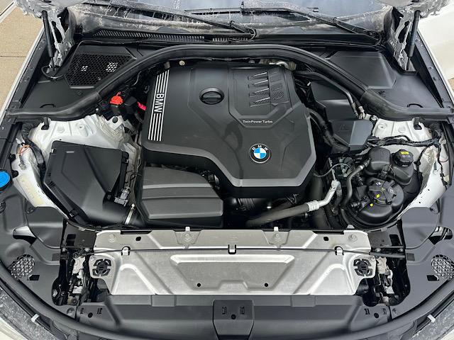 Used 2019 BMW 330i xDrive Sedan w/ Convenience Package image 12