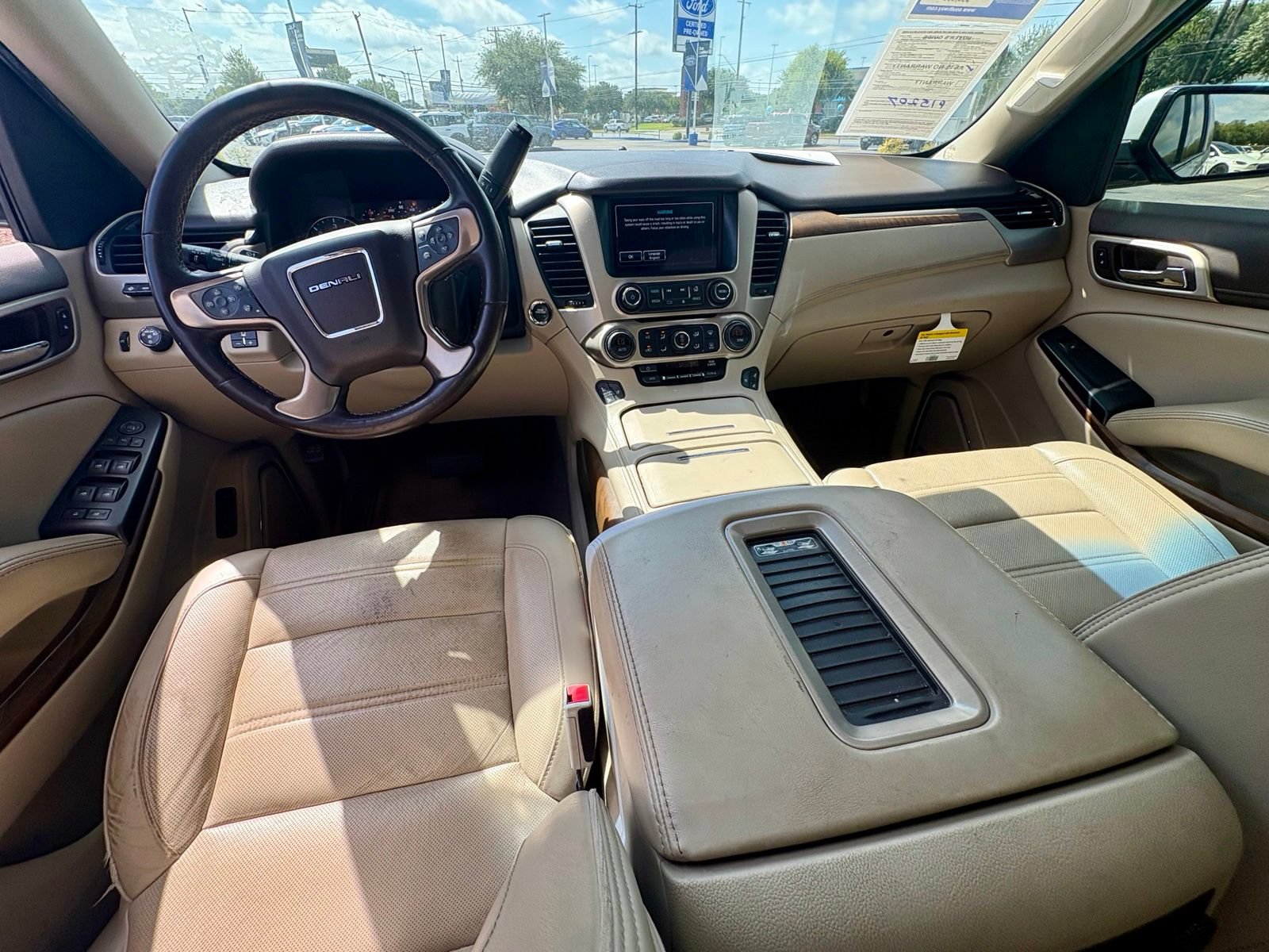 Used 2019 GMC Yukon XL Denali w/ Denali Ultimate Package RWD image 10