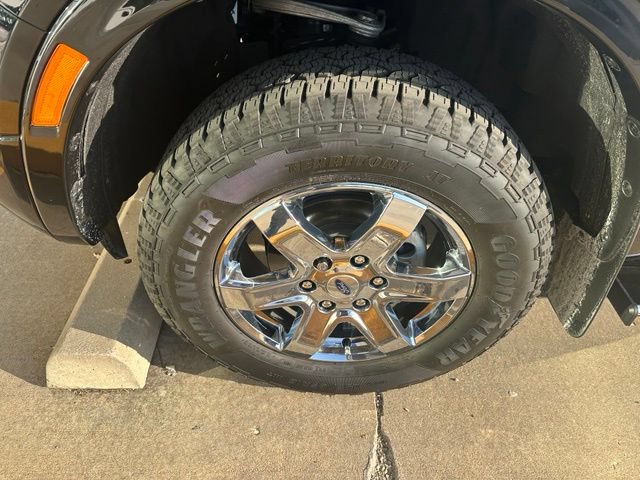Used 2025 Ford Ranger XLT w/ Equipment Group 301A High AWD/4WD image 11