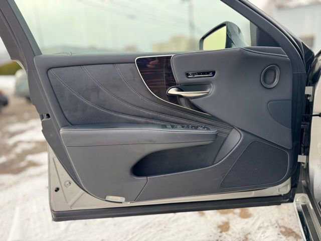 Used 2024 Lexus LS 500 500 Base w/ Interior Upgrade Package image 10