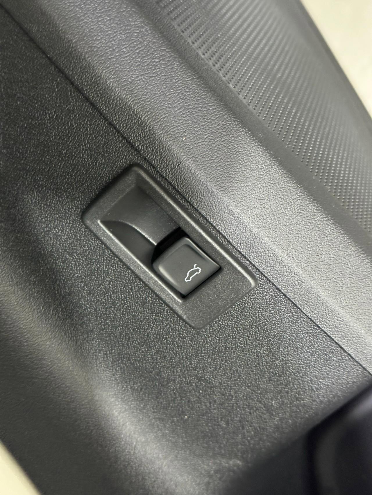 New 2025 Audi Q5 Premium image 24