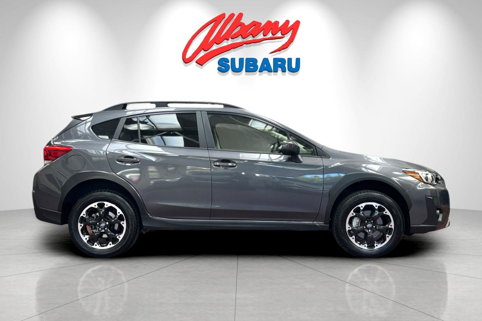 Used 2022 Subaru Crosstrek 2.5i Limited AWD/4WD image 3