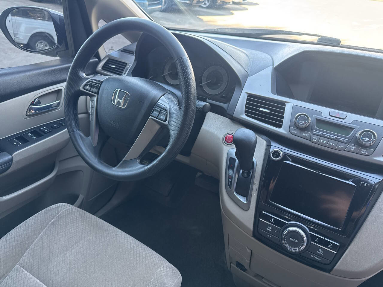 Used 2016 Honda Odyssey EX image 17